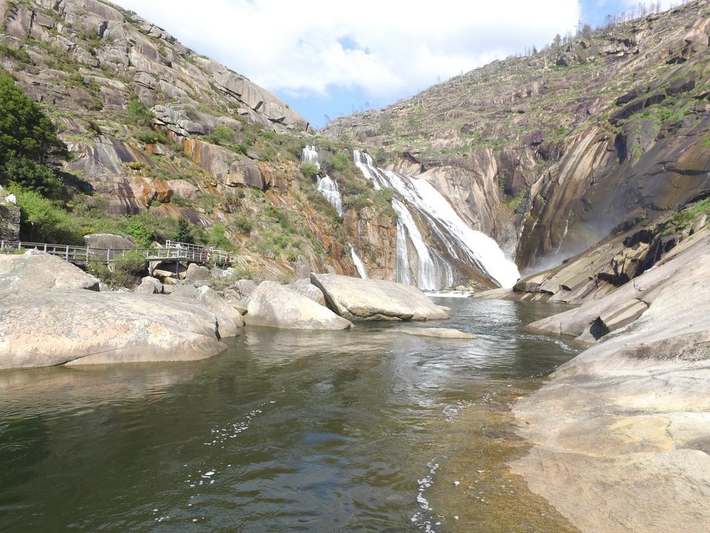 فيلا Casa Cascada Do Ezaro ثي المظهر الخارجي الصورة
